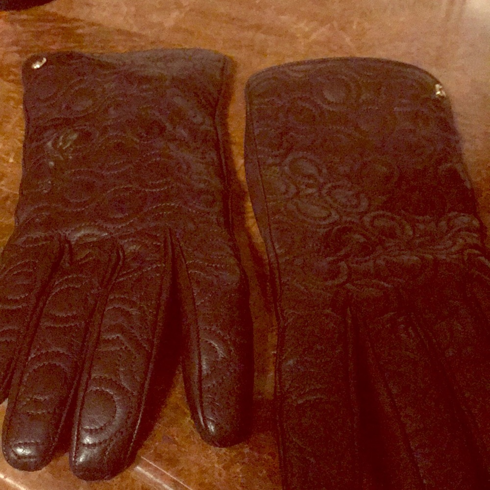 Gloves